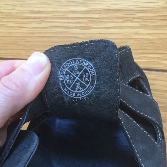 Keen Leather Hiking Trail Fisherman Sandals - Picture 5 of 8